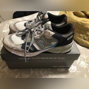 Used size 8 men’s New Balance m920nbr